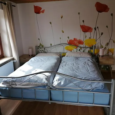 Hébergement de vacances Reetdachhaus In Nordseenaehe Mit Grossem Garten *